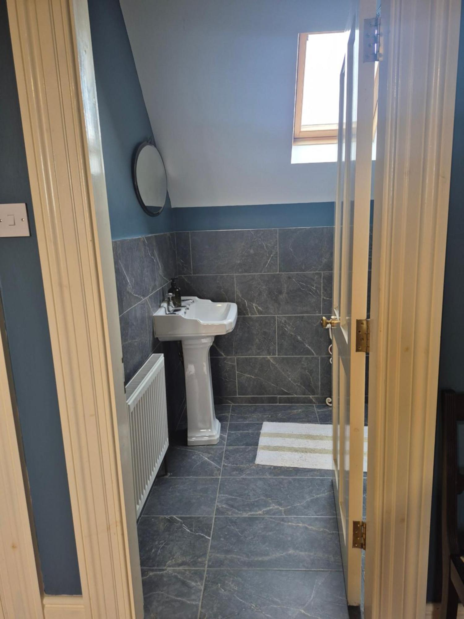 Ballinasloe Guest House In The Heart Of The Country Dış mekan fotoğraf